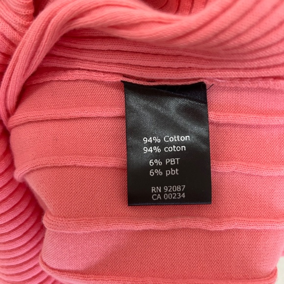 Sleeveless Ribbed Knit Tank Top – Size M (NWT) - Picture 3 of 3